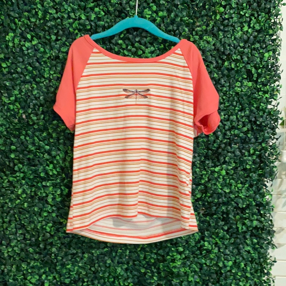 Cute dragonfly crop top. 14-16 or XL girls.